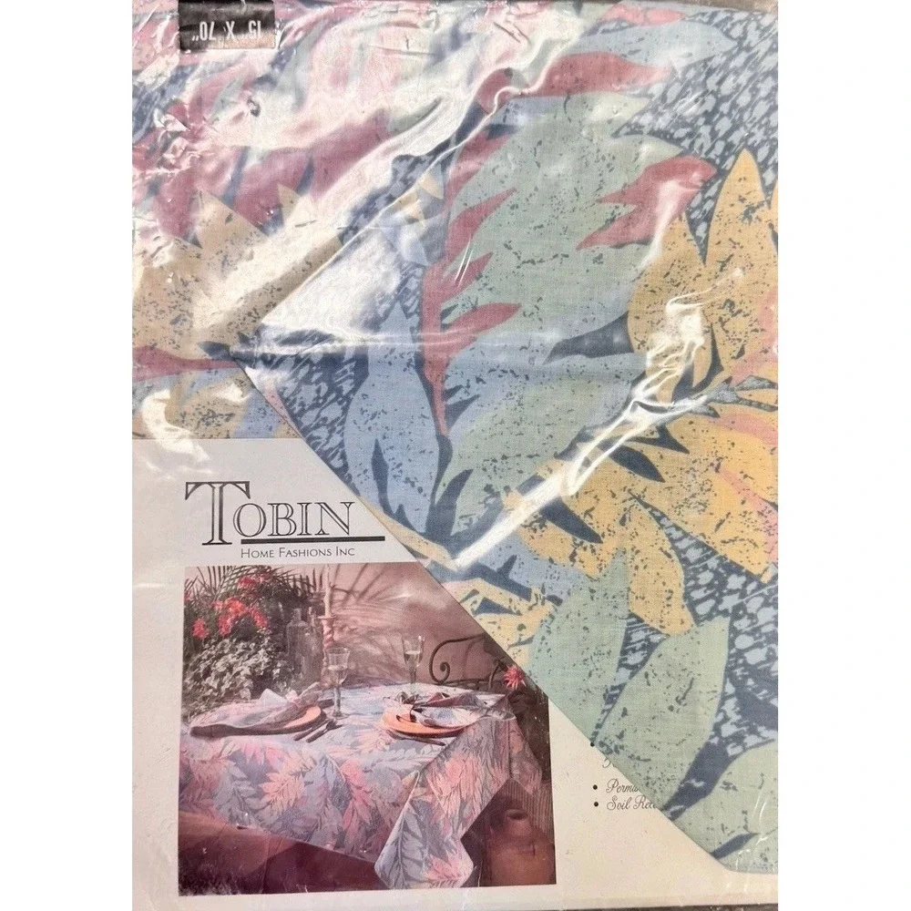 Vintage 90s Cozumel Beach Print Table Runner 15x70 Tropical‎ Leaf Pastel NEW